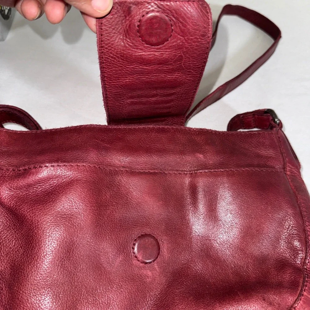 Vilenca Holland‎ Red Leather Woven Flap Crossbody Bag Adjustable Strap Purse